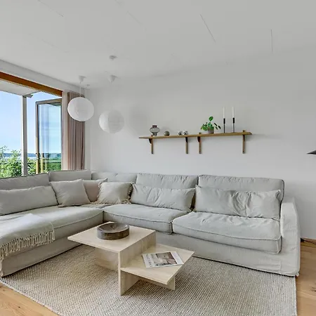 3 Bedroom In *